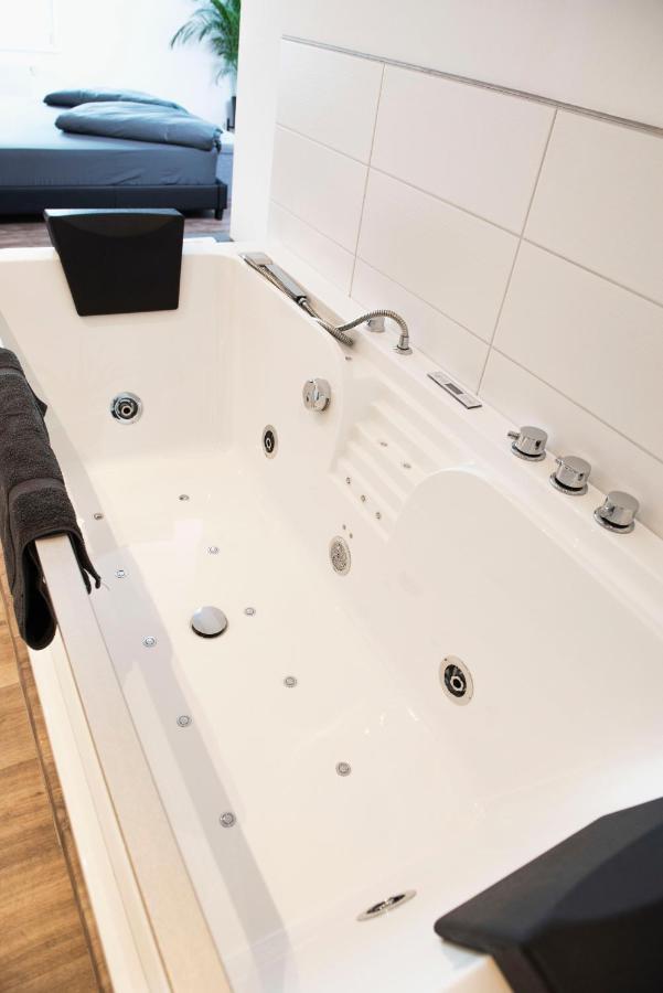 Luxus Suite Im Herzen Von Kempten***** +Parkplatz Zewnętrze zdjęcie